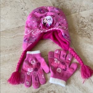 Disney Frozen Knitted Hat and Mittens